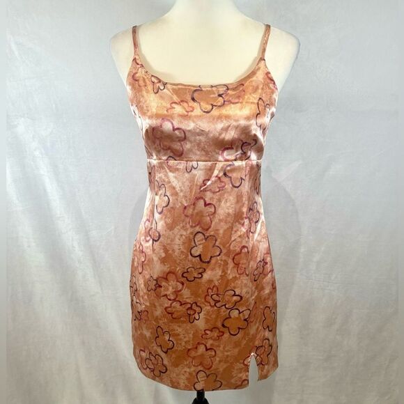 Wild Fable pink groovy retro flower print dress size small - Picture 3 of 8